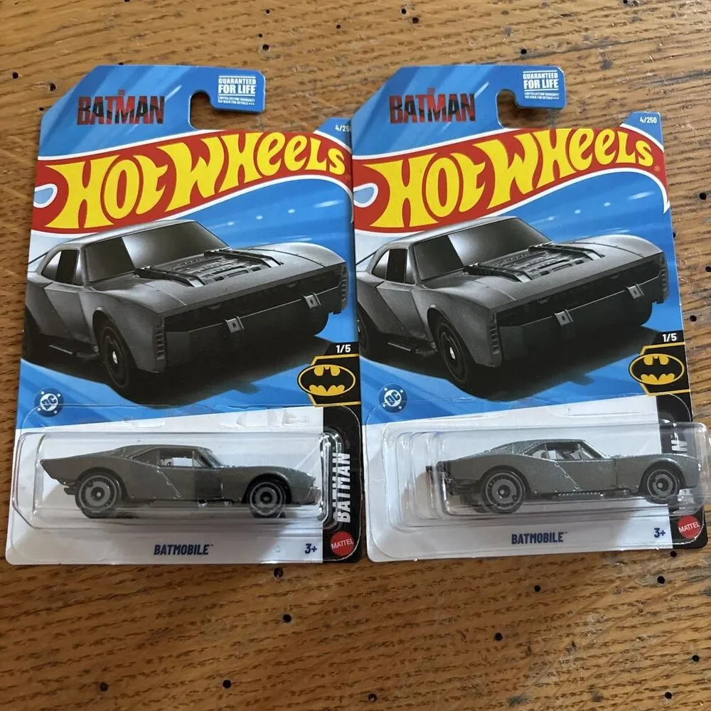 🔥2025 Hot Wheels  Case A  BATMOBILE 4/250 - Batman 1/5 🔥 Lot Of 2
